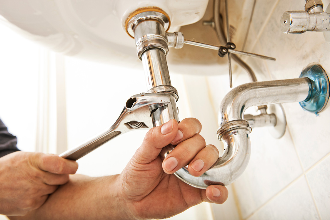 How can Hiring an Online Plumber Benefit You?