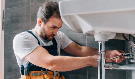 7 Tips on How To Hire a Plumber in Beacon Hill