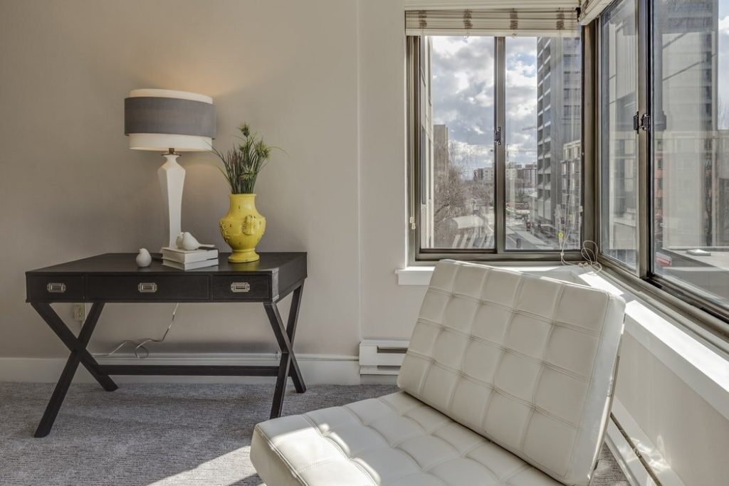 Creating the Illusion of Space in your Small Place
