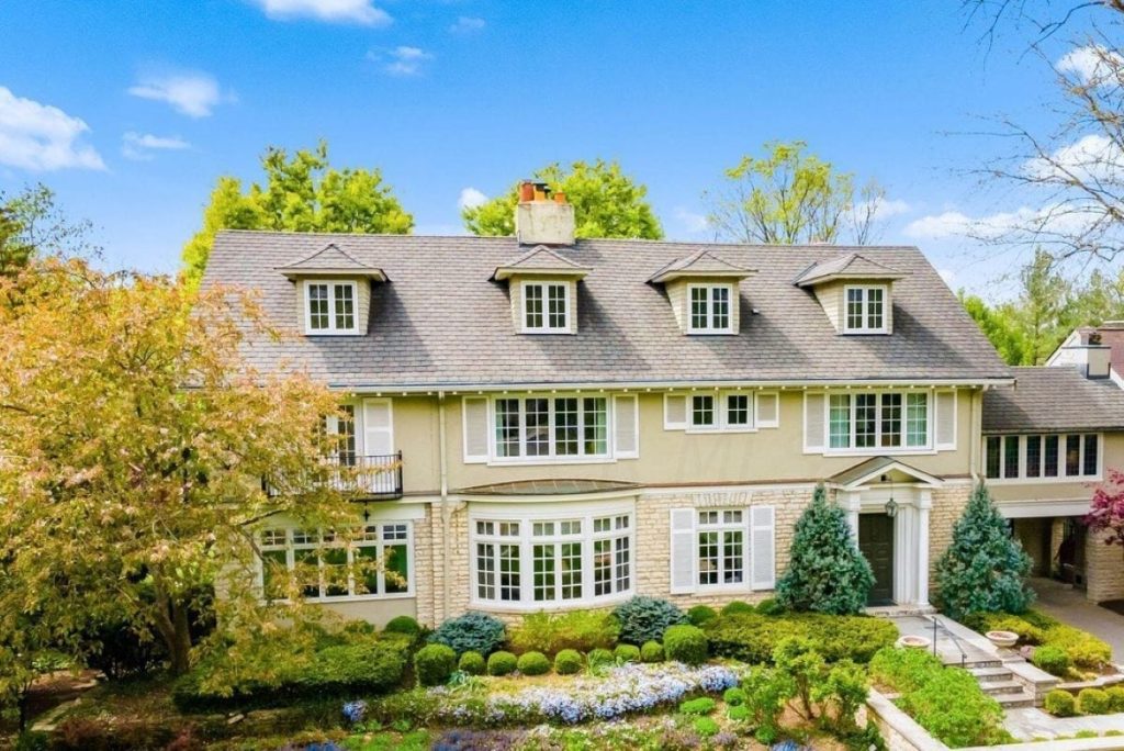 Columbus Real Estate Agents Suburbs: Affordability, and Amenities.