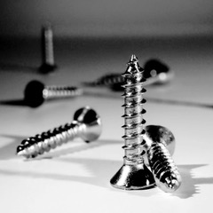 Wood Screws Buying Guide: Avoid These Costly Mistakes